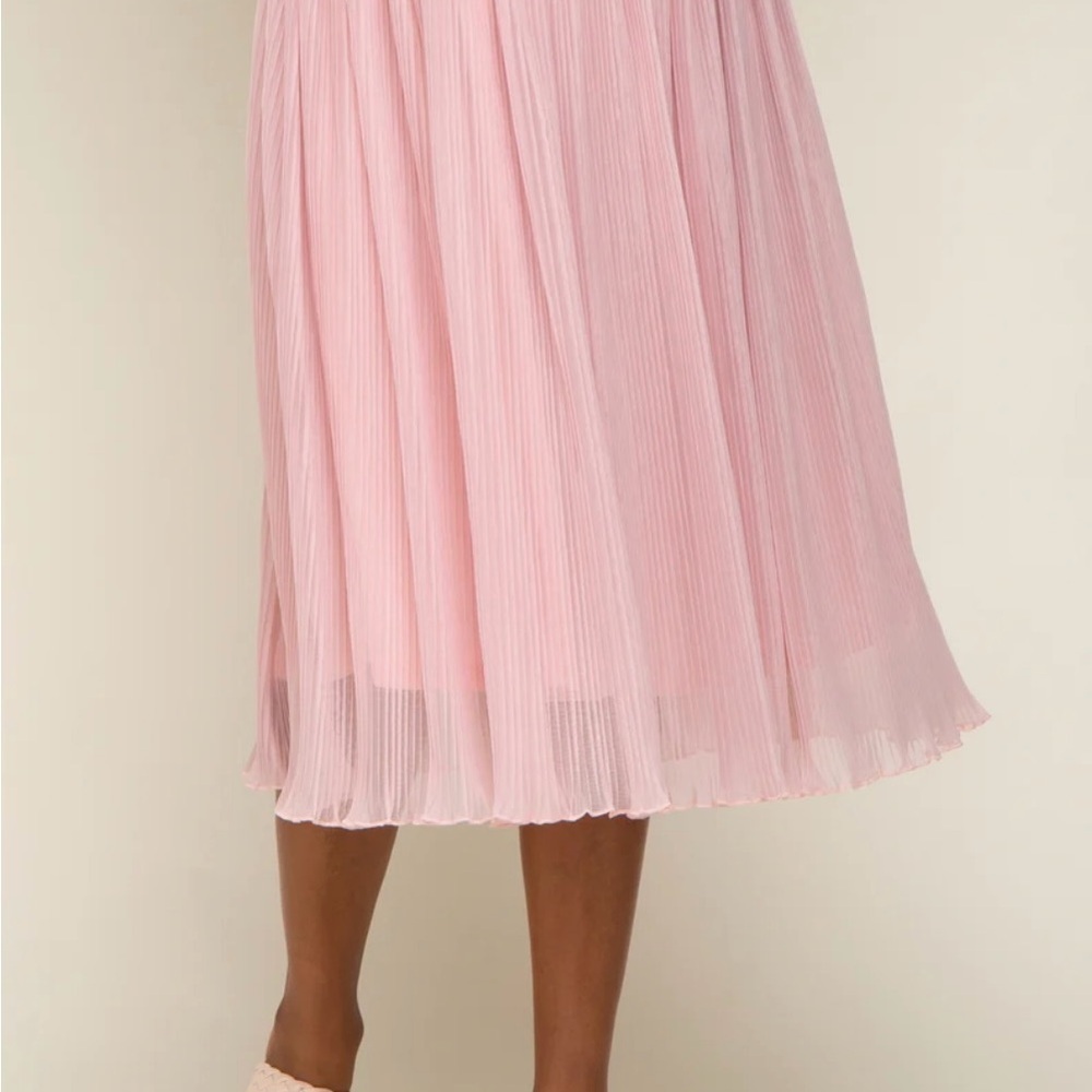 Amber Sky/ Pink Pleated Skirt/ size /L / embellished bottom / STUNNING